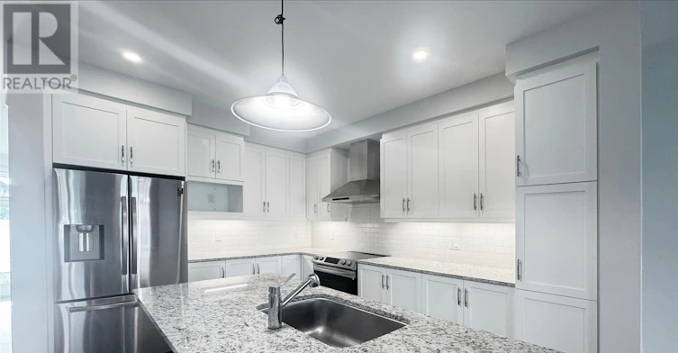 312 Wigwas Street, Ottawa, ON, K1K 5A1 - 8