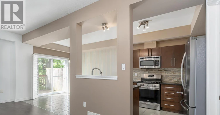 84 Myers Lane, Hamilton, ON, L9G 0A5 - 5