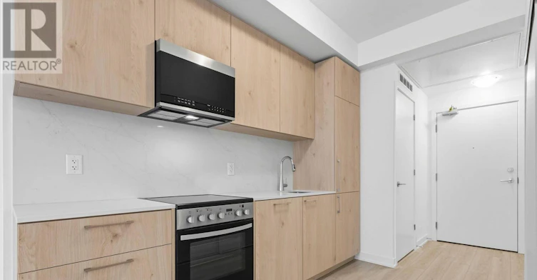 207-7437 Kingston Road, Toronto, ON, M1B 0E9 - 7