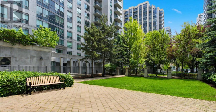 601-21 Hillcrest Avenue, Toronto, ON, M2N 7K2 - 30