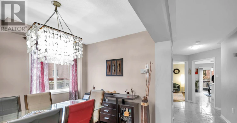 228 Flagstone Way, Newmarket, ON, L3X 2Y2 - 5