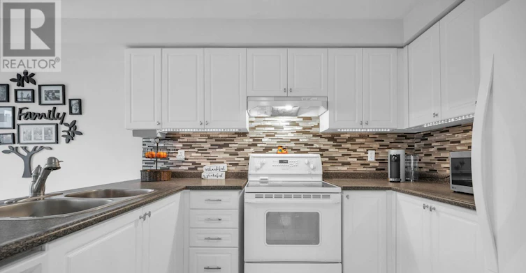 228 Flagstone Way, Newmarket, ON, L3X 2Y2 - 13