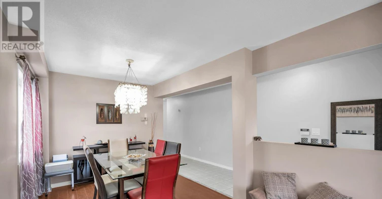 228 Flagstone Way, Newmarket, ON, L3X 2Y2 - 4