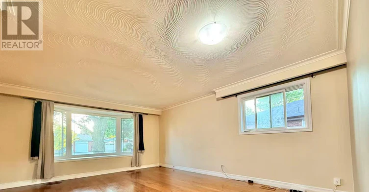 UPPER Level 5 Horizon Crescent, Toronto, ON, M1T 2G2 - 6