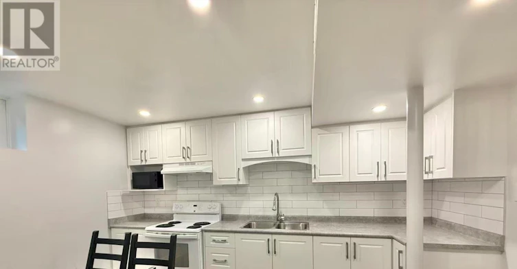 BASEMENT-5 Horizon Crescent, Toronto, ON, M1T 2G2