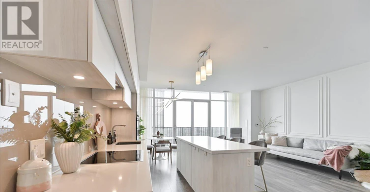 PH5801-8 Eglinton Avenue E, Toronto, ON, M4P 0C1 - 8