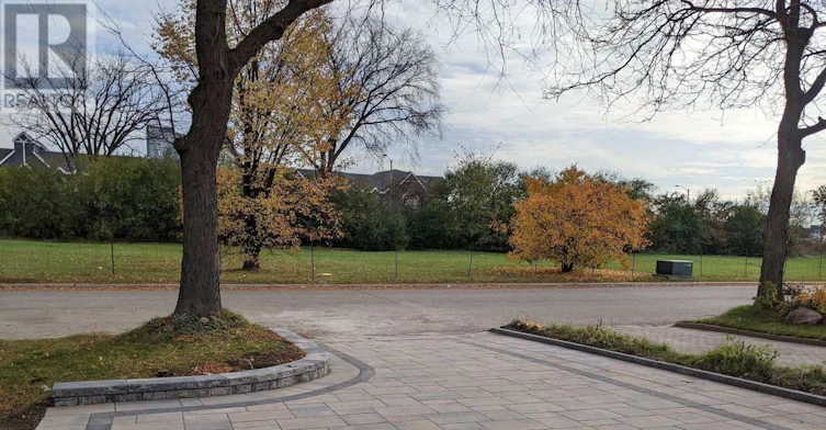 UL-90 Appleby Crescent, Markham, ON, L3R 4L2 - 2