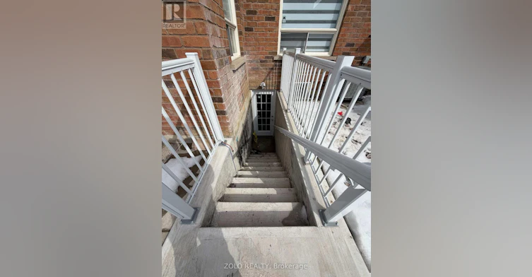 LOWER-4792 Glasshill Grove, Mississauga, ON, L5M 7R5 - 2