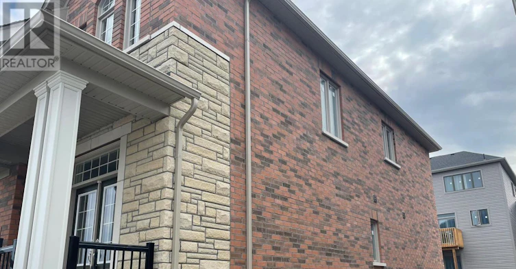 21 Father Muckle Avenue, Georgina, ON, L4P 0C2 - 27