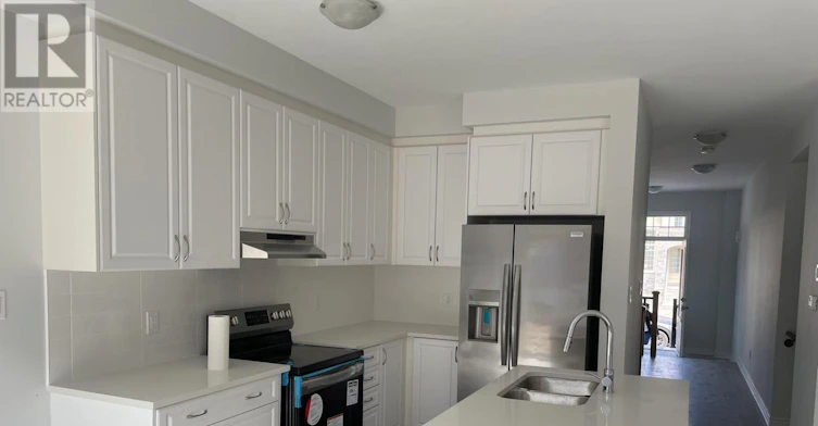 21 Father Muckle Avenue, Georgina, ON, L4P 0C2 - 5
