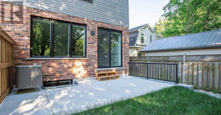 A-121 Cathcart Street, London, ON, N6C 3M2 - 3