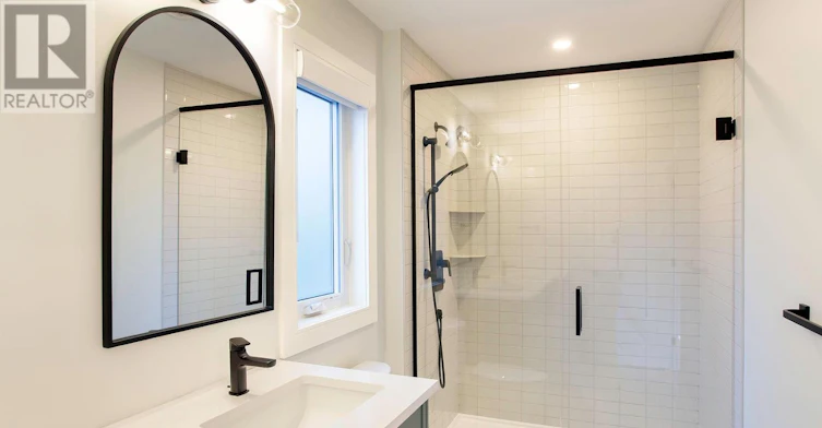 A-121 Cathcart Street, London, ON, N6C 3M2 - 11