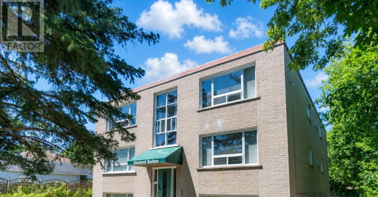 3-74 Sanford Street, Barrie, ON, L4N 3C5 - 4