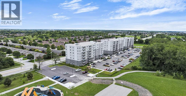 424-1489 Banwell, Windsor, ON, N8P 0G4 - 2