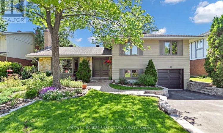 580 Duff Crescent