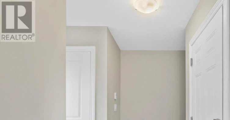24 Amulet Way, Whitby, ON, L1R 0R5 - 5