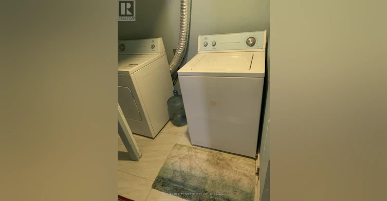 LOWER-141 Yorkland Road, Richmond Hill, ON, L4S 1C5 - 17