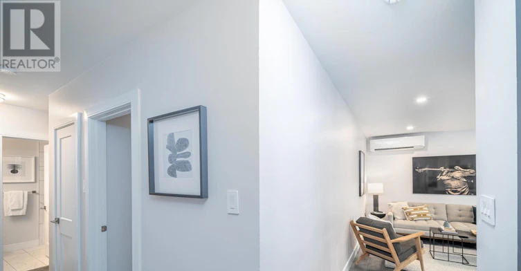 42 Cavell Avenue, Toronto, ON, M8V 1P2 - 21