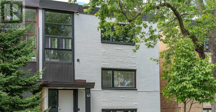 42 Cavell Avenue, Toronto, ON, M8V 1P2 - 40