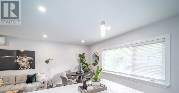 42 Cavell Avenue, Toronto, ON, M8V 1P2 - 18