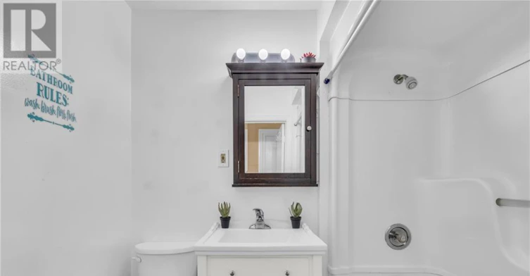 15 Elmsley N St Street, Smiths Falls, ON, K7A 2G4 - 4