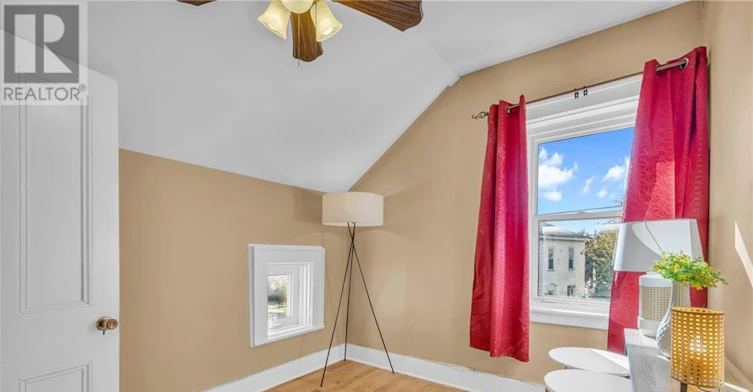15 Elmsley N St Street, Smiths Falls, ON, K7A 2G4 - 25