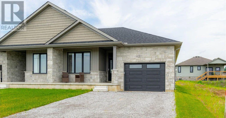 371 Argyle Avenue, Norfolk County, ON, N4B 0B2 - 2