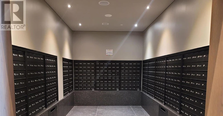 1212-28 Interchange Way, Vaughan, ON, L4K 0P8 - 24