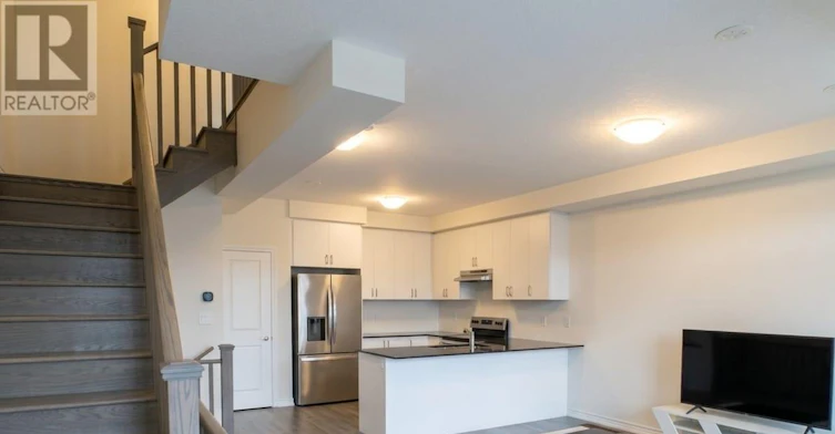 132 Turnberry Lane, Barrie, ON, L9J 0M3 - 8