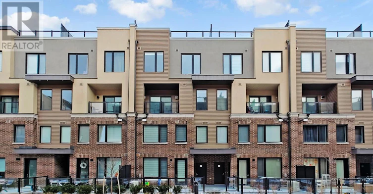 13-3409 Ridgeway Drive, Mississauga, ON, L5L 0B9