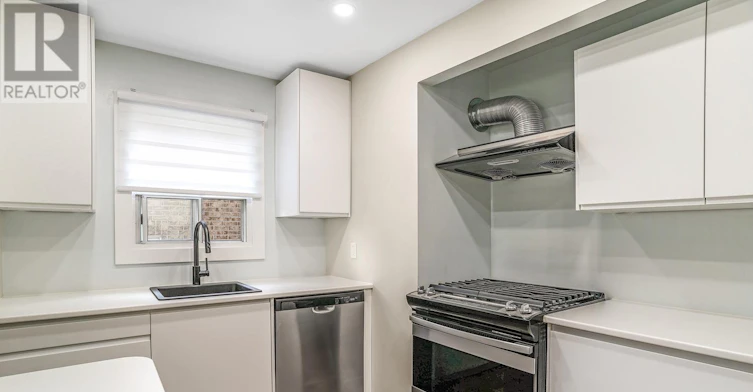 71 Clark Avenue, Markham, ON, L3T 1S7 - 9