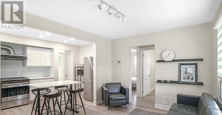 71 Clark Avenue, Markham, ON, L3T 1S7 - 7