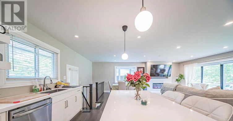 1277 Gainsborough Drive, Oakville, ON, L6H 2H5 - 19