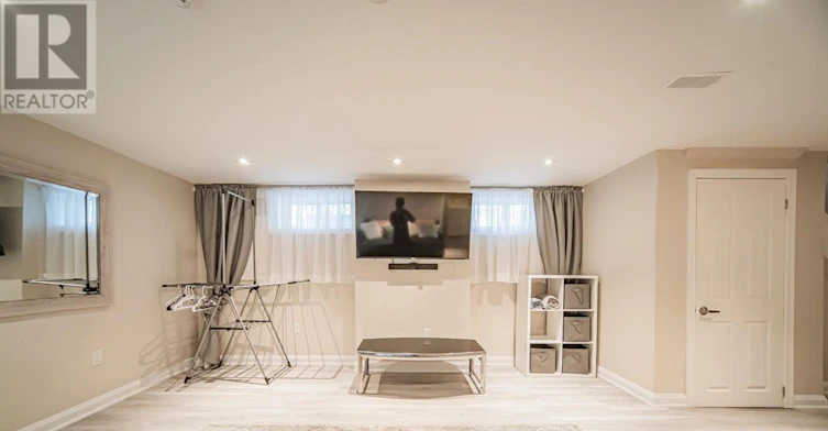 1277 Gainsborough Drive, Oakville, ON, L6H 2H5 - 32