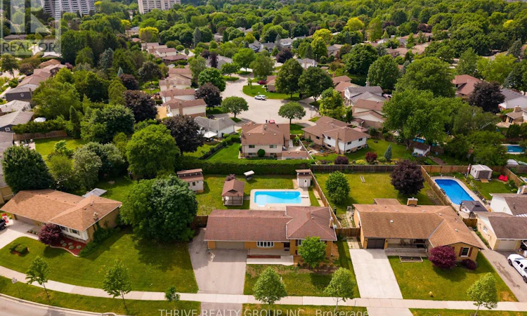 720 Grenfell Drive