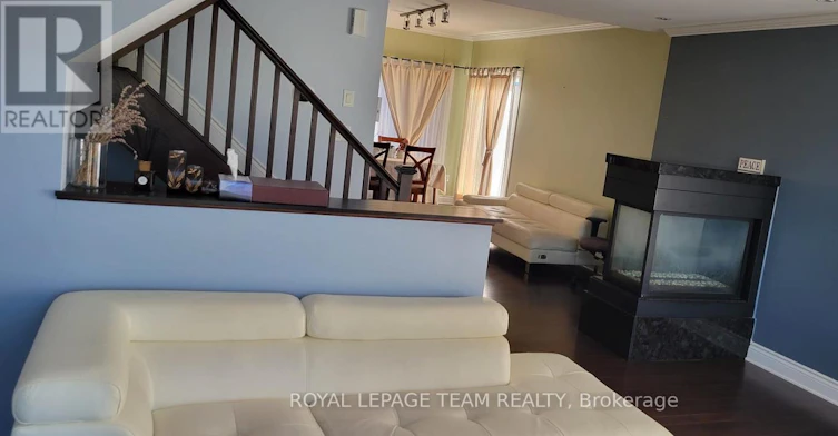 3358 Carling Avenue, Ottawa, ON, K2H 0A7 - 5