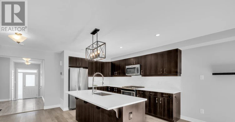 600 Parade Drive, Ottawa, ON, K2S 0Y5 - 5