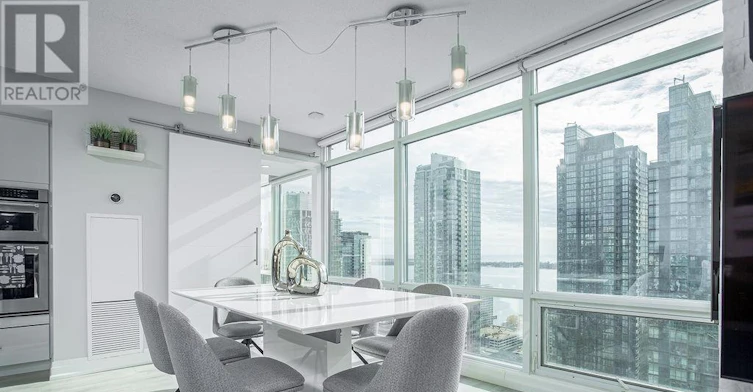 3707-25 Telegram Mews, Toronto, ON, M5V 3Z1 - 2