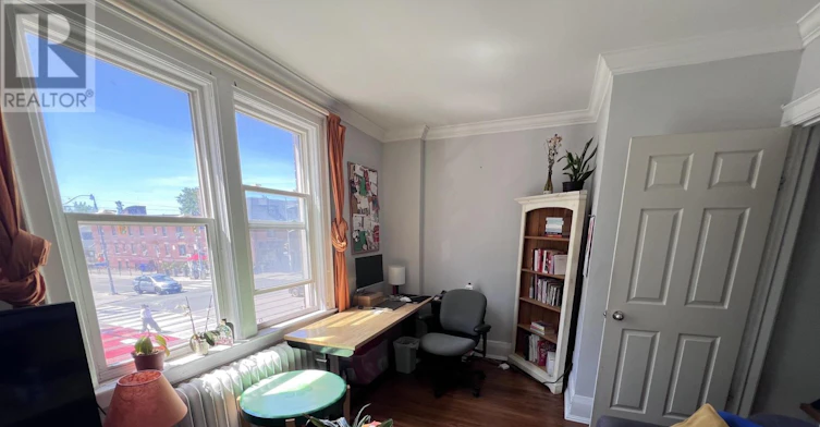 2-770 St Clair Avenue W, Toronto, ON, M6C 1B5 - 3