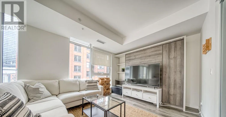 323-30 Nelson Street, Toronto, ON, M5V 0H5 - 22