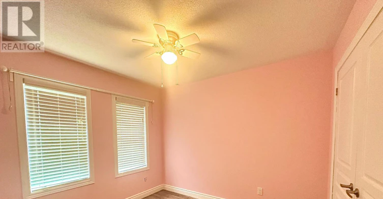 8 Beechener Street, Georgina, ON, L0E 1R0 - 2