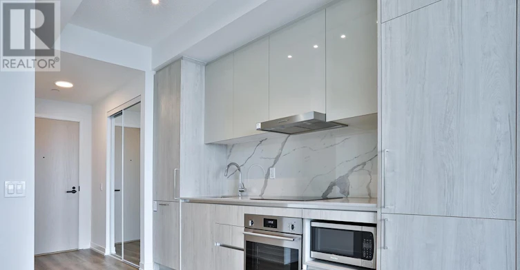 5217-195 Commerce Street, Vaughan, ON, L4K 0P9 - 4