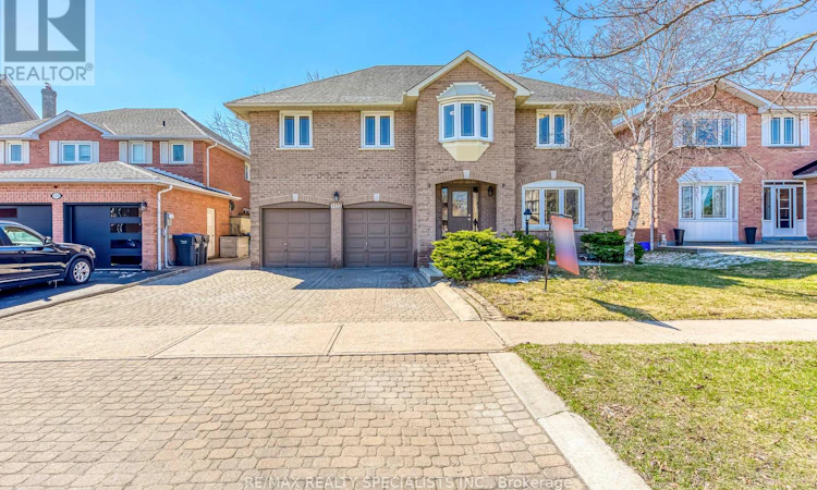 102 Sunforest Drive