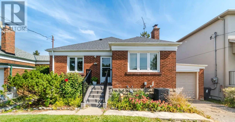 129 Milton Street, Toronto, ON, M8Y 2Y4