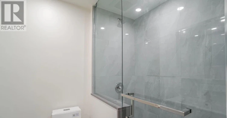 129 Milton Street, Toronto, ON, M8Y 2Y4 - 17