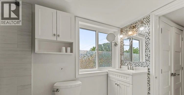 MAIN-972 Wellington Avenue, Windsor, ON, N9A 5J8 - 15