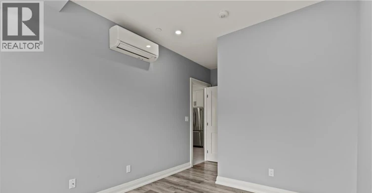205-257 Millen Road, Hamilton, ON, L8E 2H1 - 11