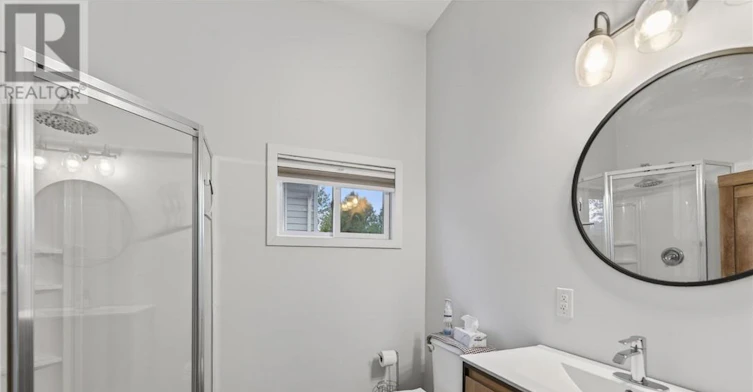 38 Laura Avenue, Greater Sudbury, ON, P3Y 1A4 - 26