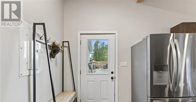 38 Laura Avenue, Greater Sudbury, ON, P3Y 1A4 - 8