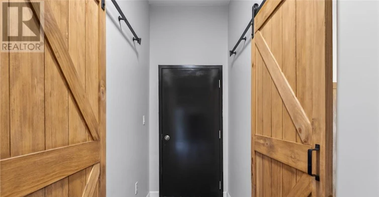 38 Laura Avenue, Greater Sudbury, ON, P3Y 1A4 - 30